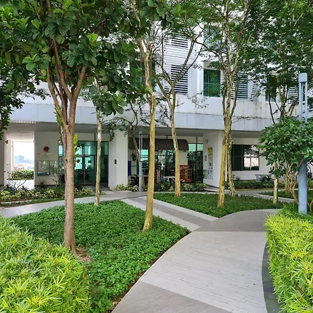 Retreat At Cybersquare Apartment Cyberjaya Exterior photo