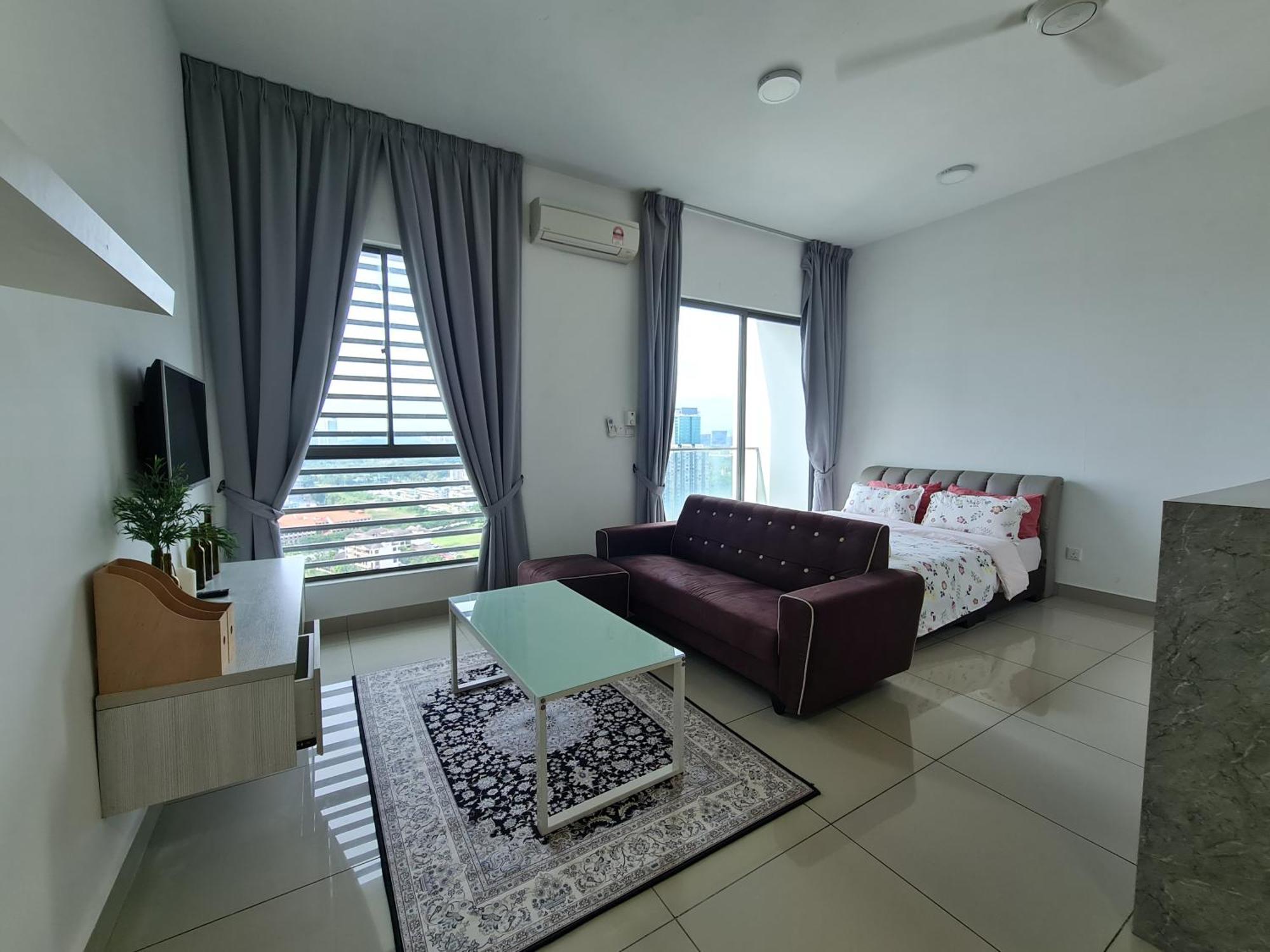 Retreat At Cybersquare Apartment *